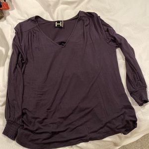 Flowy grey-blue blouse with cute shoulders